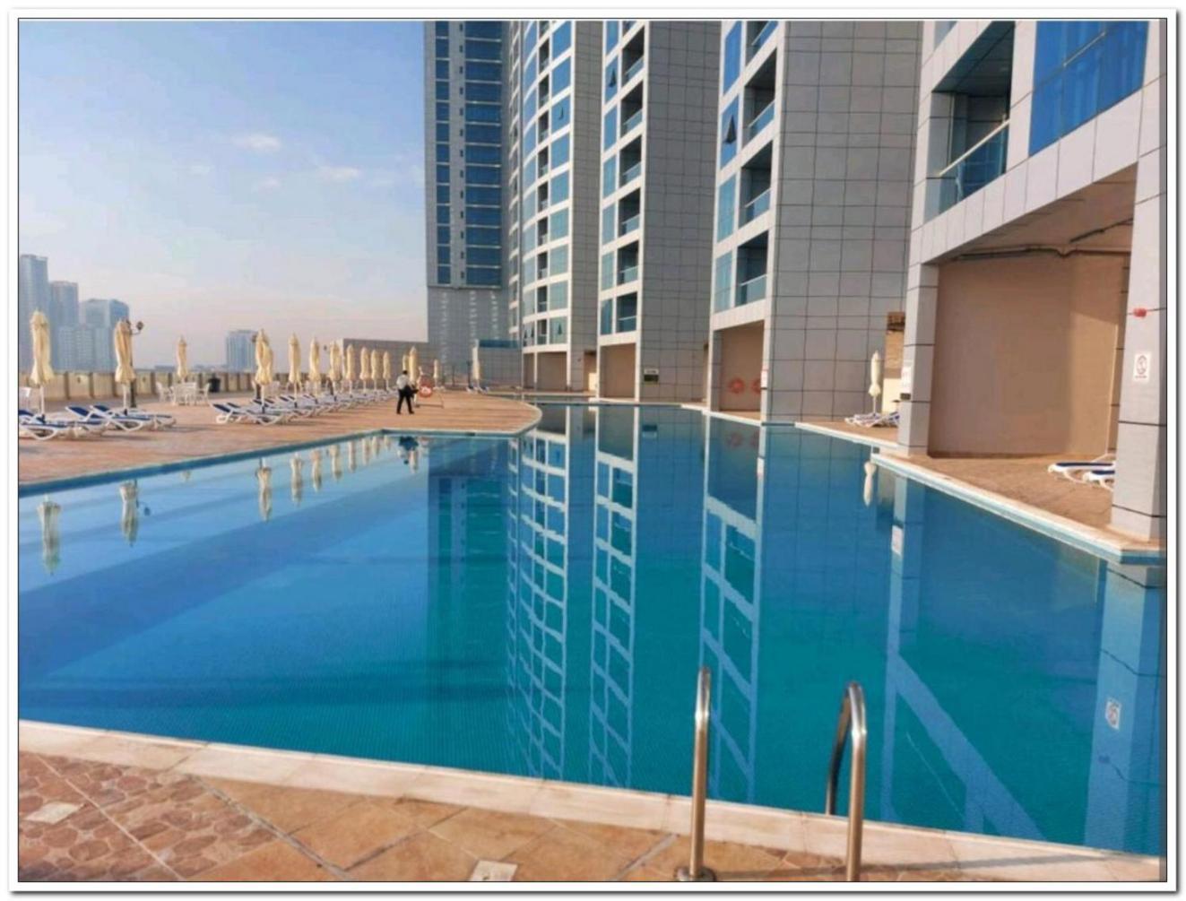 Skyline High Beach 2 Bedroom Apartment Ajman Exterior foto